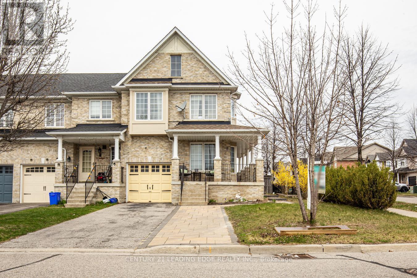 Property at 2 ODESSA CRESCENT image 3
