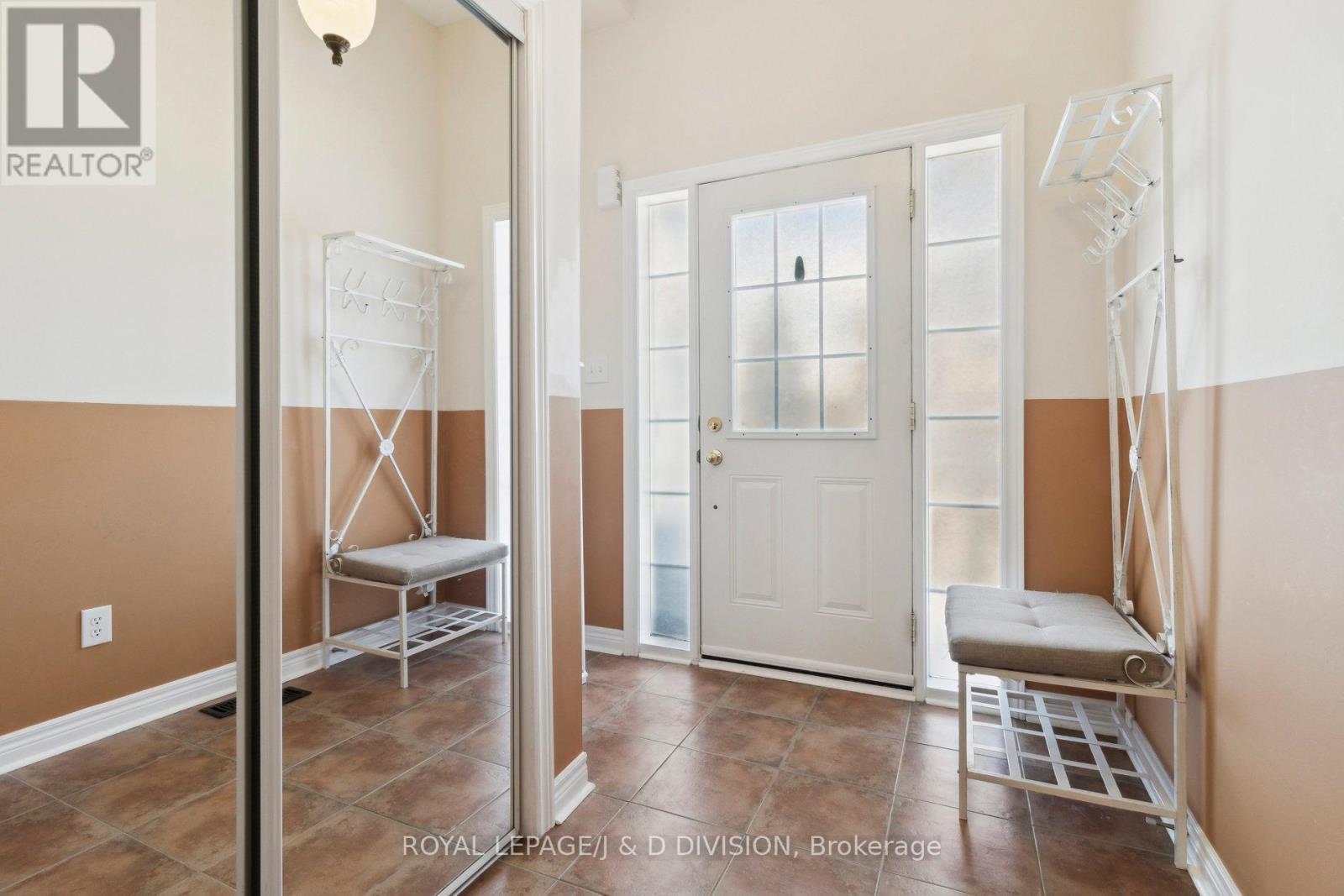 Property at 187 TOM TAYLOR CRESCENT image 3