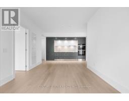 527 - 155 MERCHANTS' WHARF, Toronto, Ontario