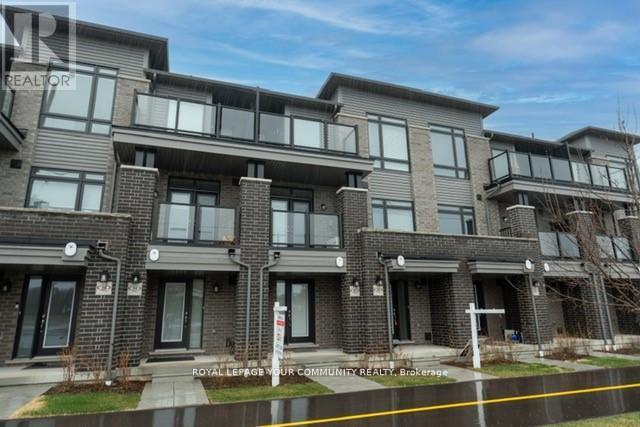 Property at 32 EMMAS WAY image 3