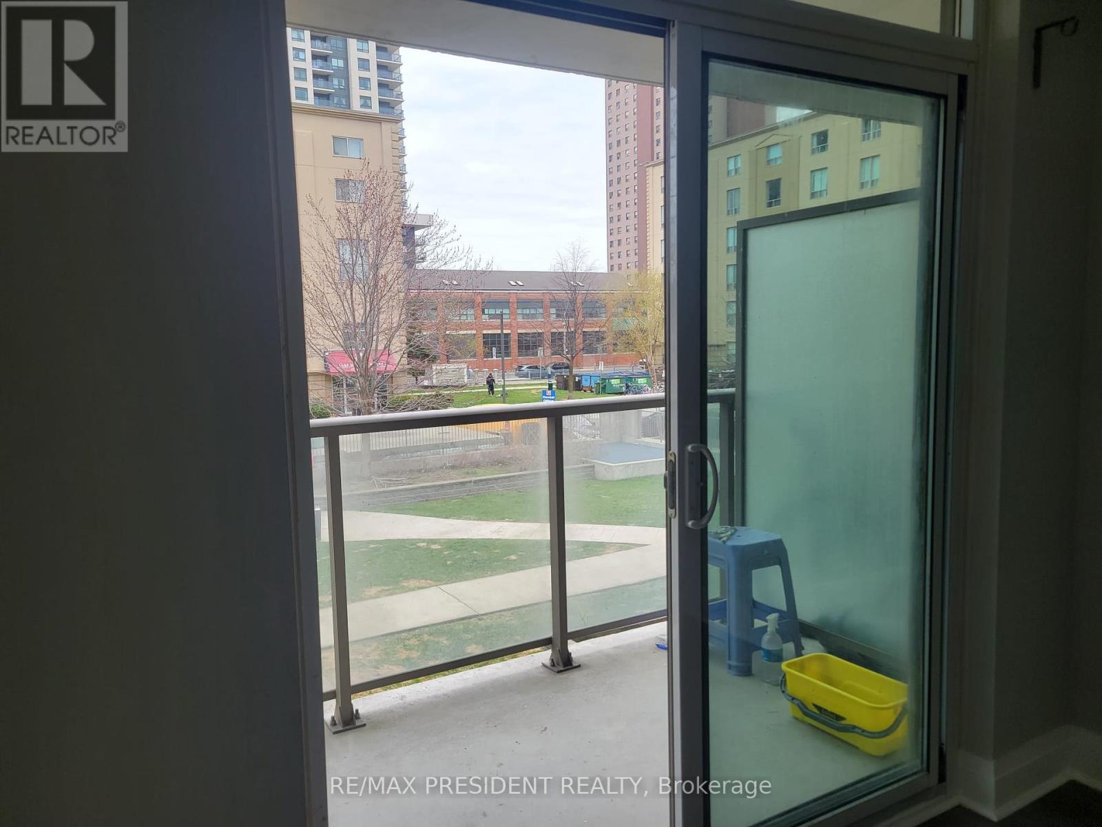 104 - 816 Lansdowne Avenue, Toronto, Ontario  M6H 4K6 - Photo 11 - W12106946