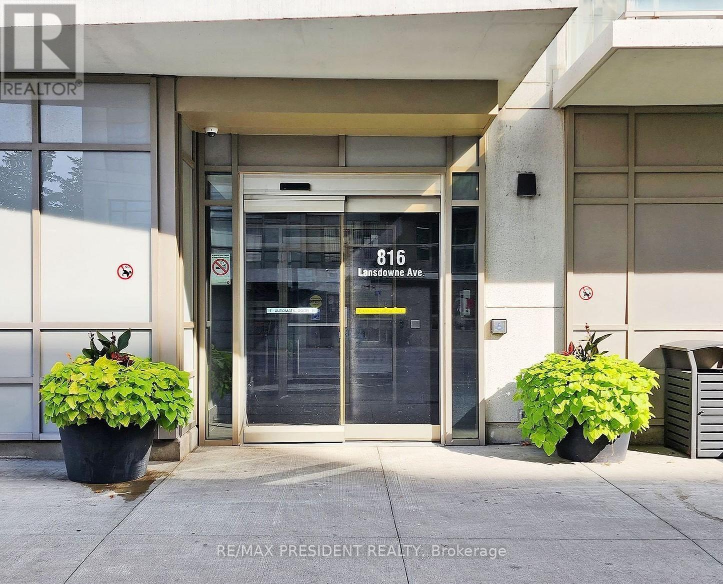 104 - 816 Lansdowne Avenue, Toronto, Ontario  M6H 4K6 - Photo 2 - W12106946
