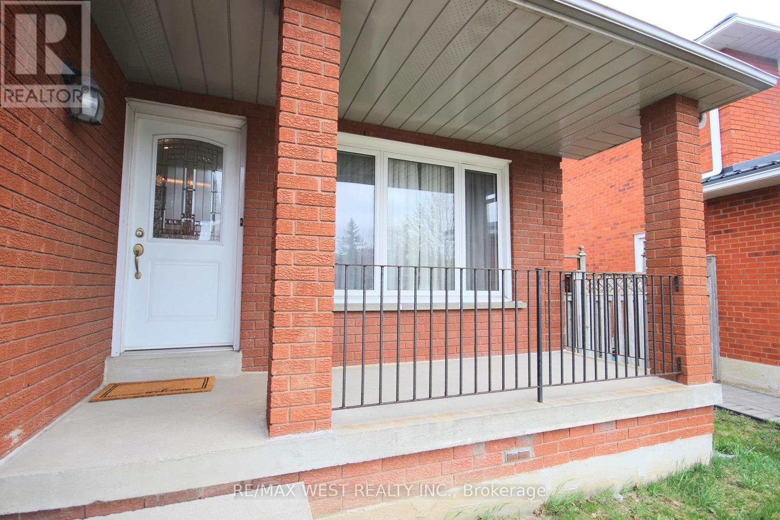 Property at 73 HULLRICK DRIVE image 3