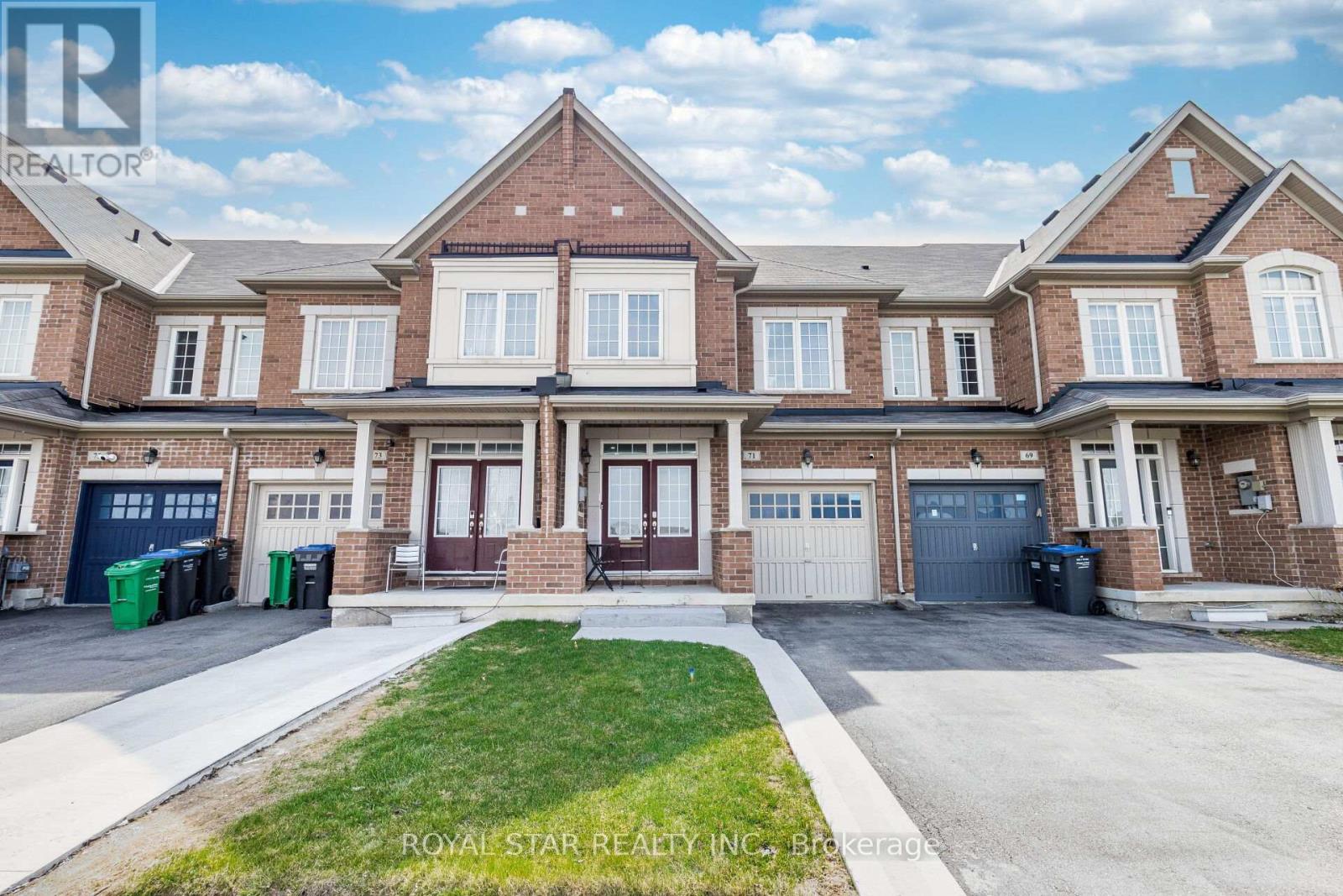 Property at 71 RELTON CIRCLE image 2