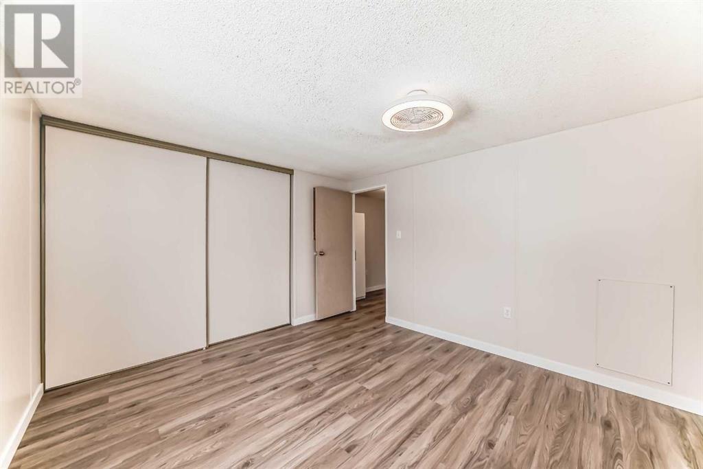203 Burroughs Circle Ne, Calgary, Alberta  T1Y 6K8 - Photo 15 - A2213007