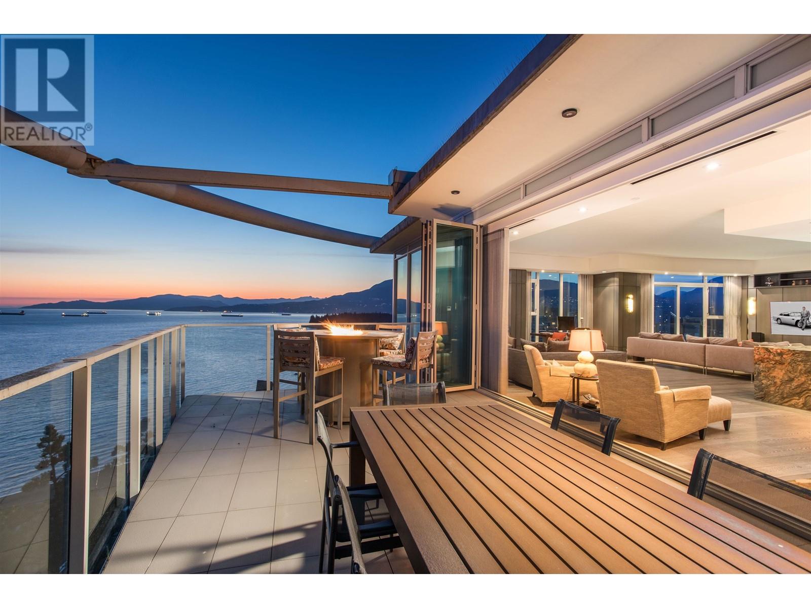 2101 1221 BIDWELL STREET, Vancouver, British Columbia