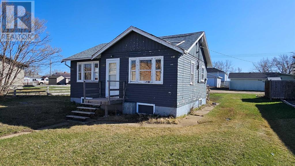 4822 Norfolk Avenue, Coronation, Alberta  T0C 1C0 - Photo 2 - A2215332