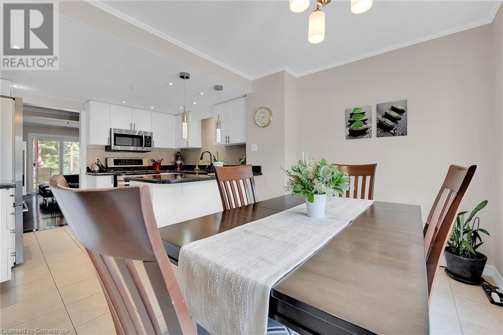 Property at 10 EDGEWATER Drive image 4