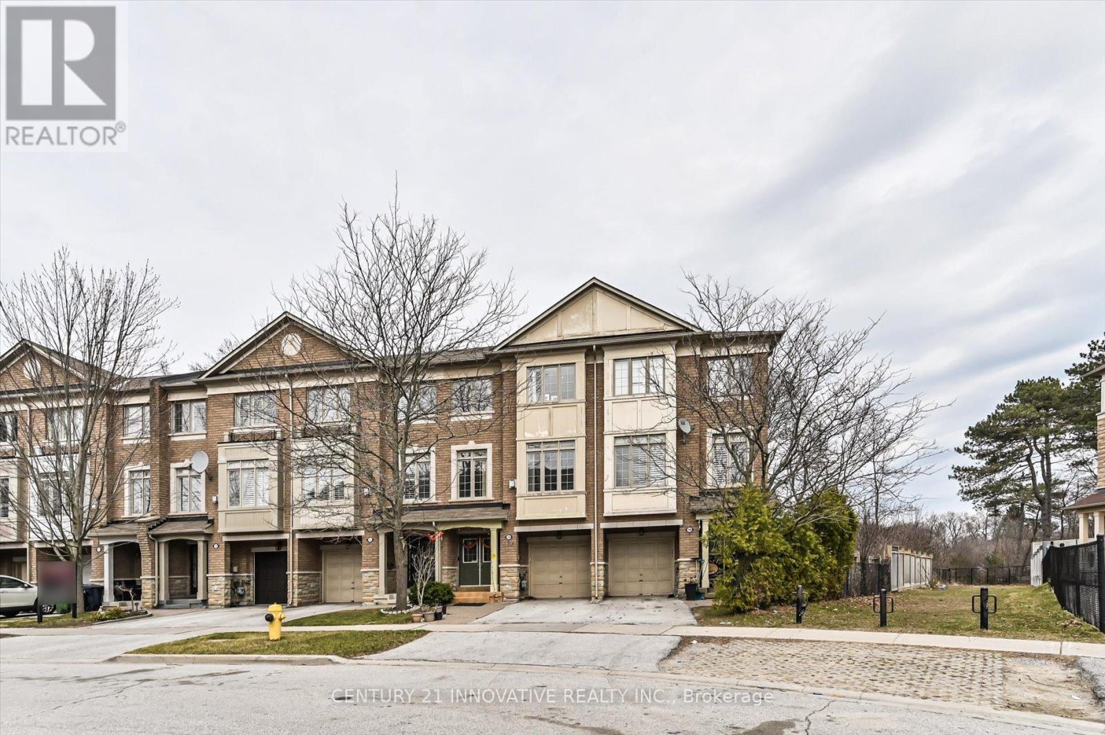 Property at 102 STAGECOACH CIRCLE image 3