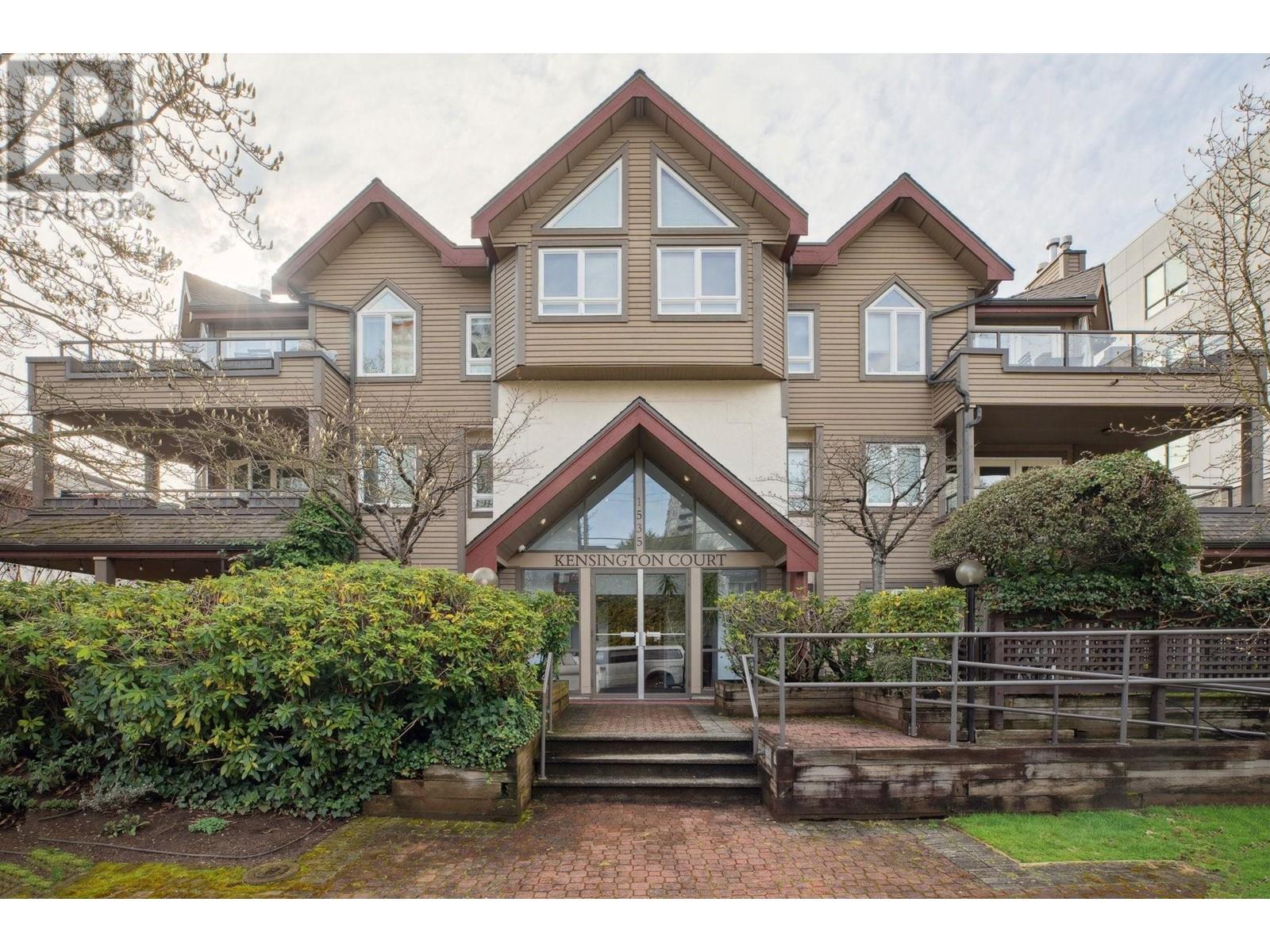Property at 202 1535 CHESTERFIELD AVENUE image 1