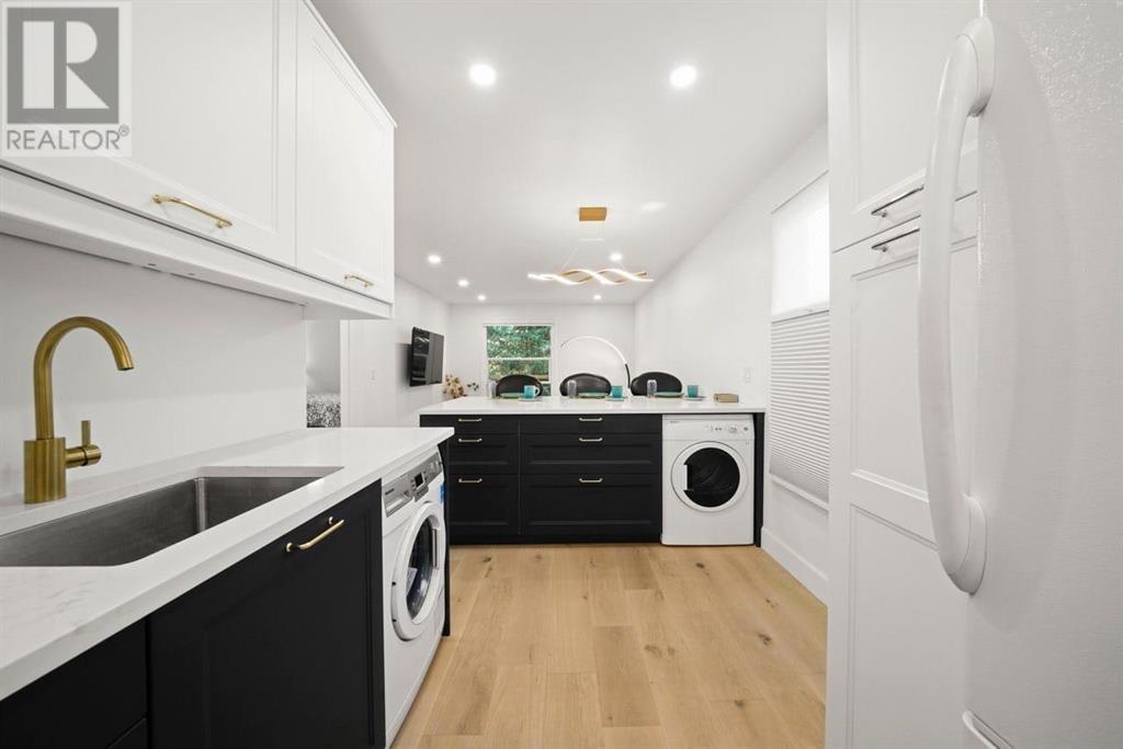 Listing Picture 4 of 34 : 1620 MCLEAN DRIVE, Vancouver / 溫哥華 - 魯藝地產 Yvonne Lu Group - MLS Medallion Club Member