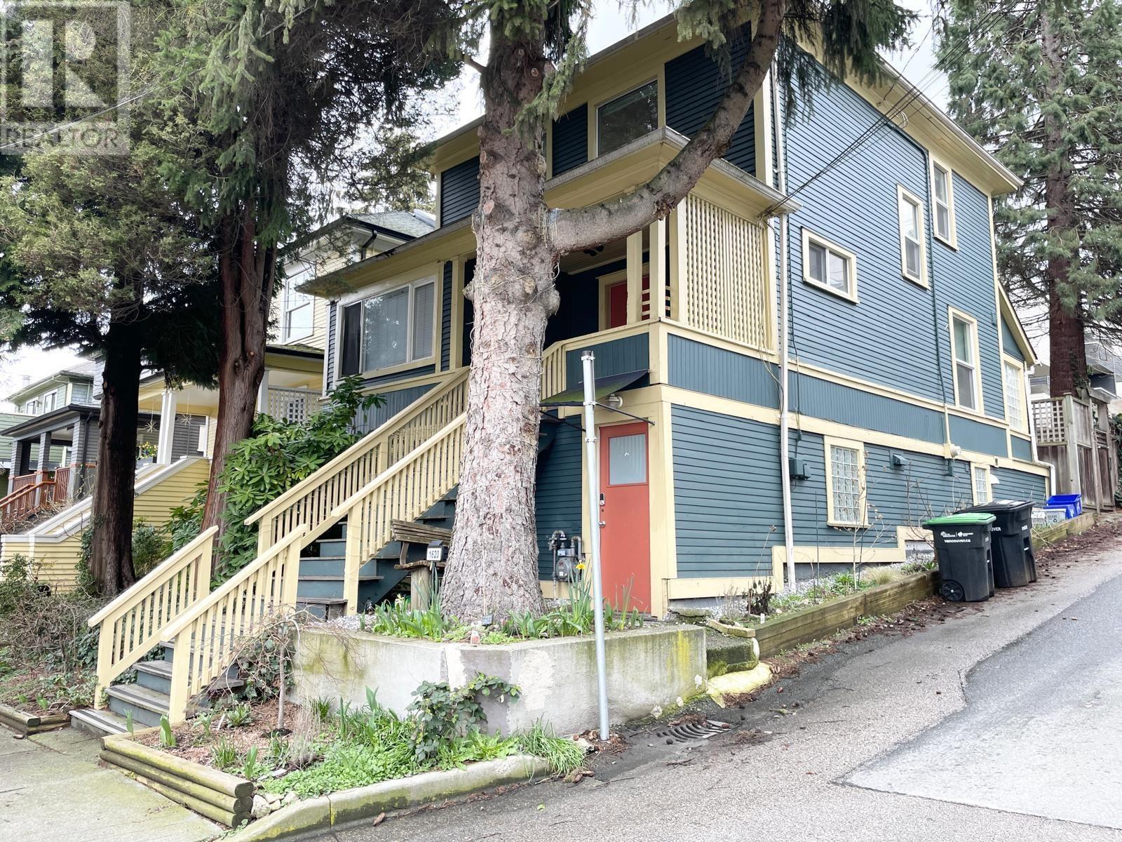 1620 MCLEAN DRIVE, Vancouver