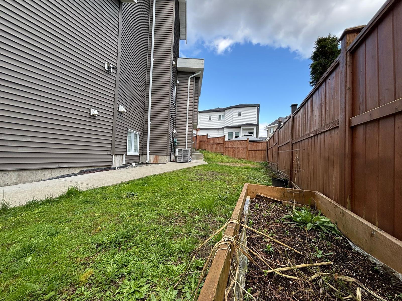 16488 103 Avenue, Surrey, British Columbia  V4N 1Y6 - Photo 9 - R2993245