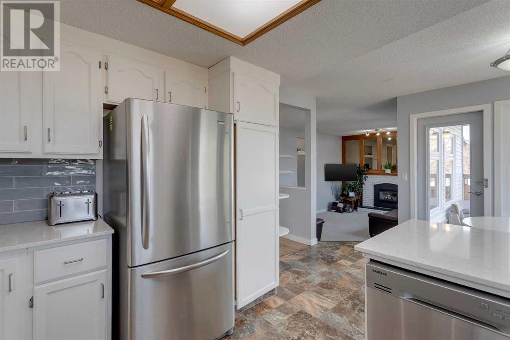 4 Scenic Hill Close Nw, Calgary, Alberta  T3L 1P2 - Photo 19 - A2212364