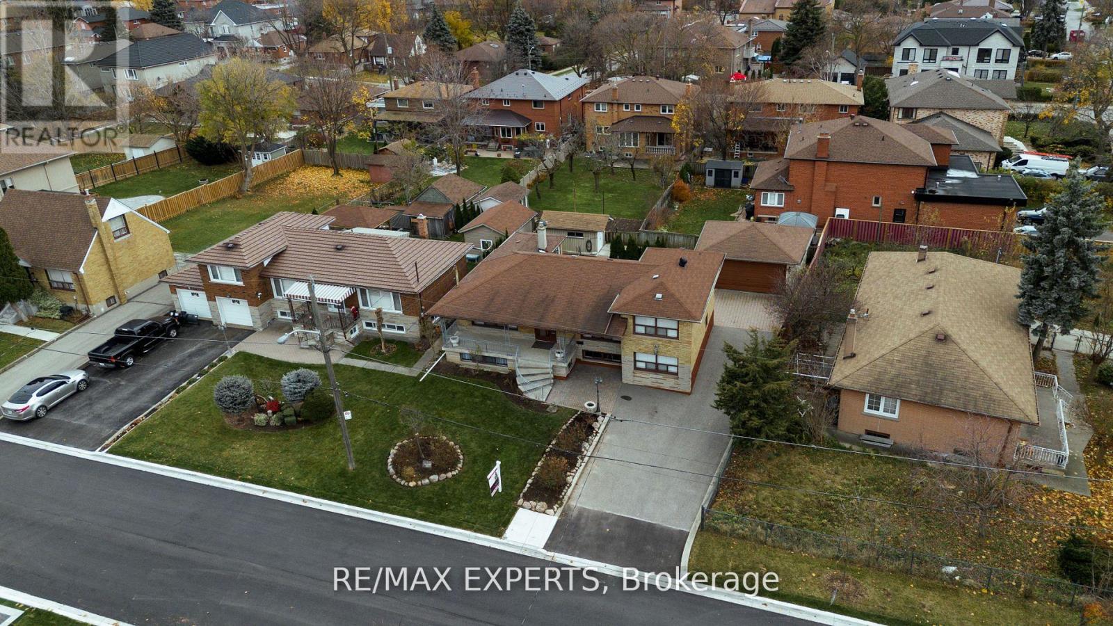 Property at 1 CRESTON ROAD image 1