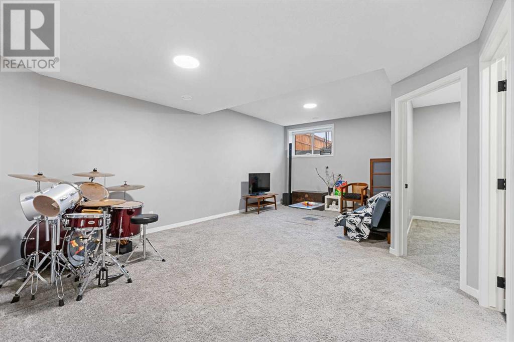 48 Seton Rise Se, Calgary, Alberta  T3M 2V3 - Photo 40 - A2196277