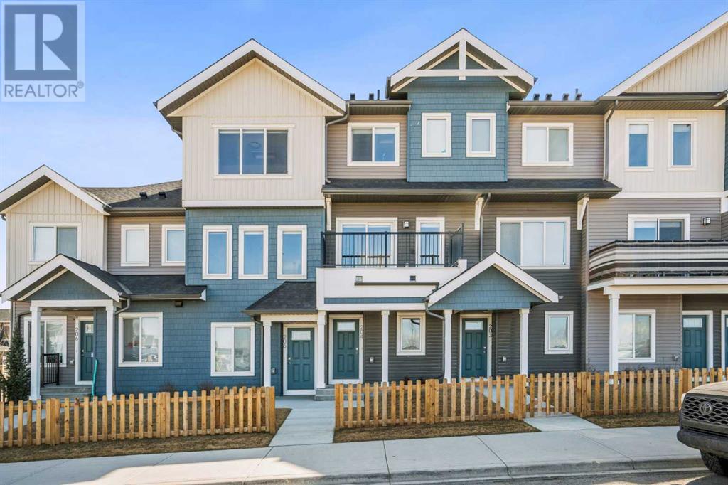 204, 24 Rivercrest Drive, Cochrane, Alberta  T4C 2V2 - Photo 1 - A2213580