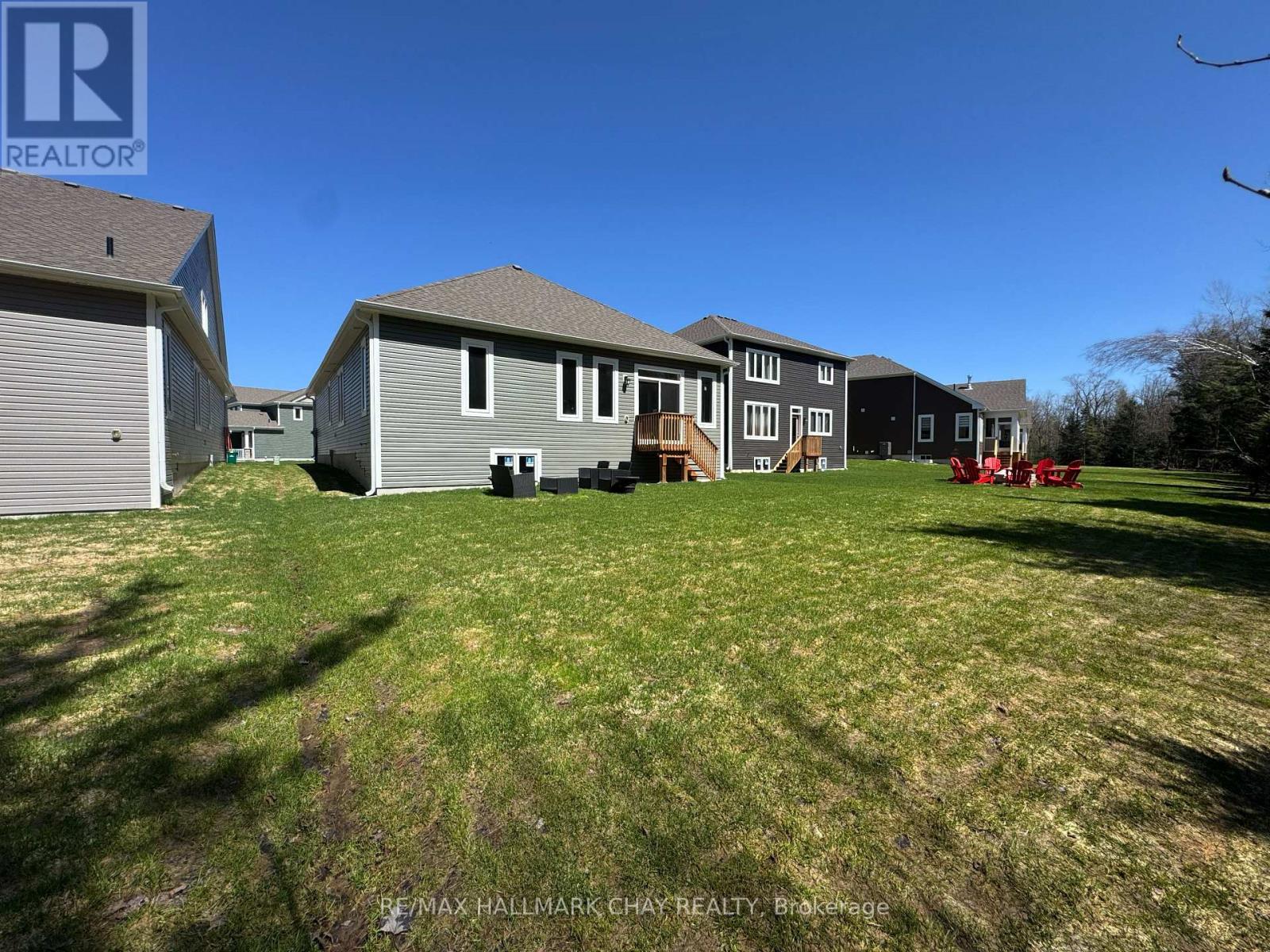 12 Dyer Crescent, Bracebridge, Ontario  P1L 0N4 - Photo 38 - X12076552