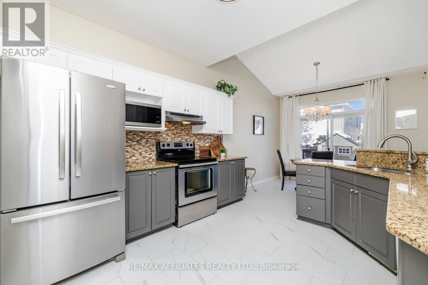 145 Redcliff Avenue, Ottawa, Ontario  K2J 5J7 - Photo 16 - X12076070