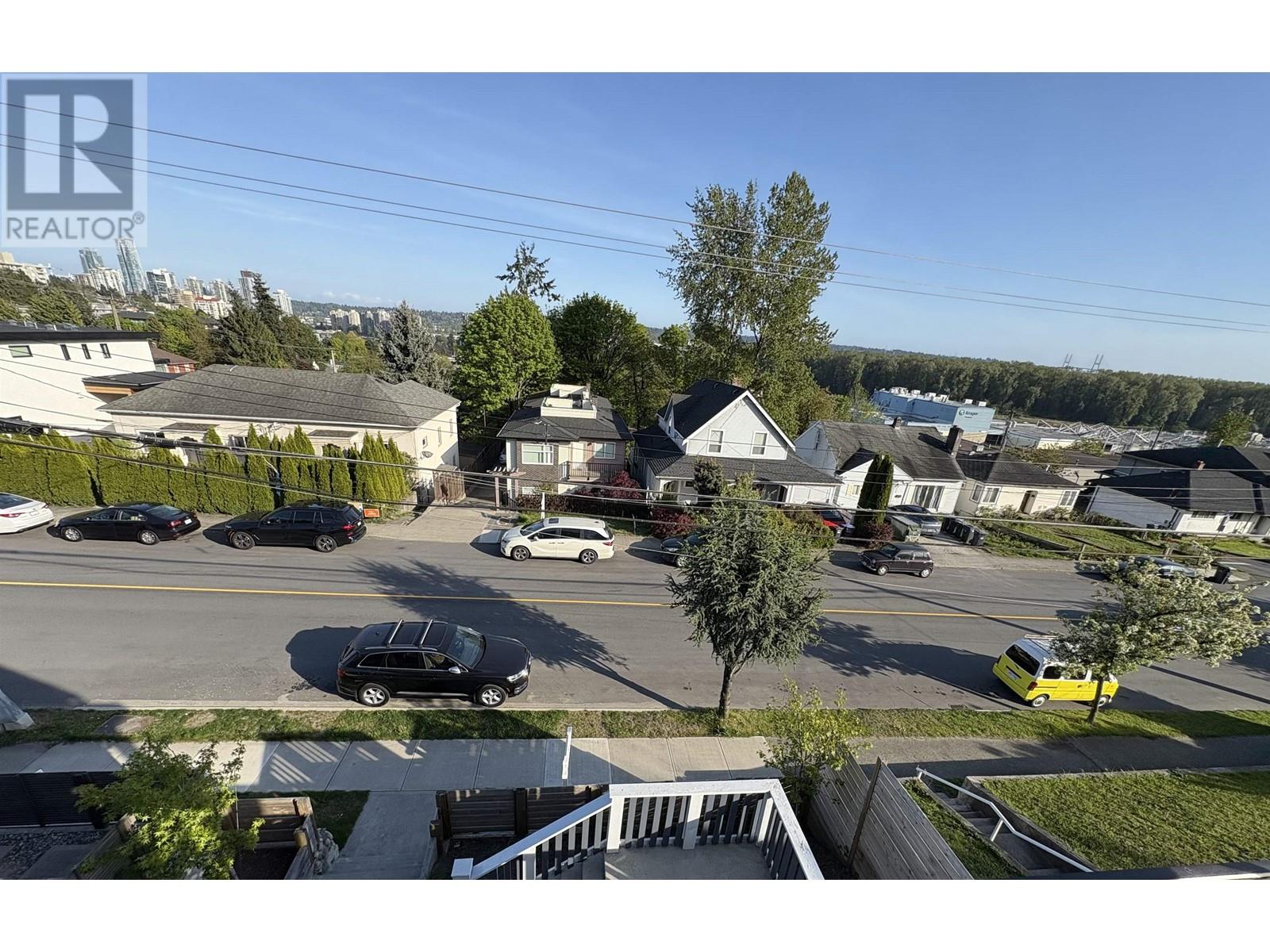Property at 1409 SIXTH AVENUE image 2