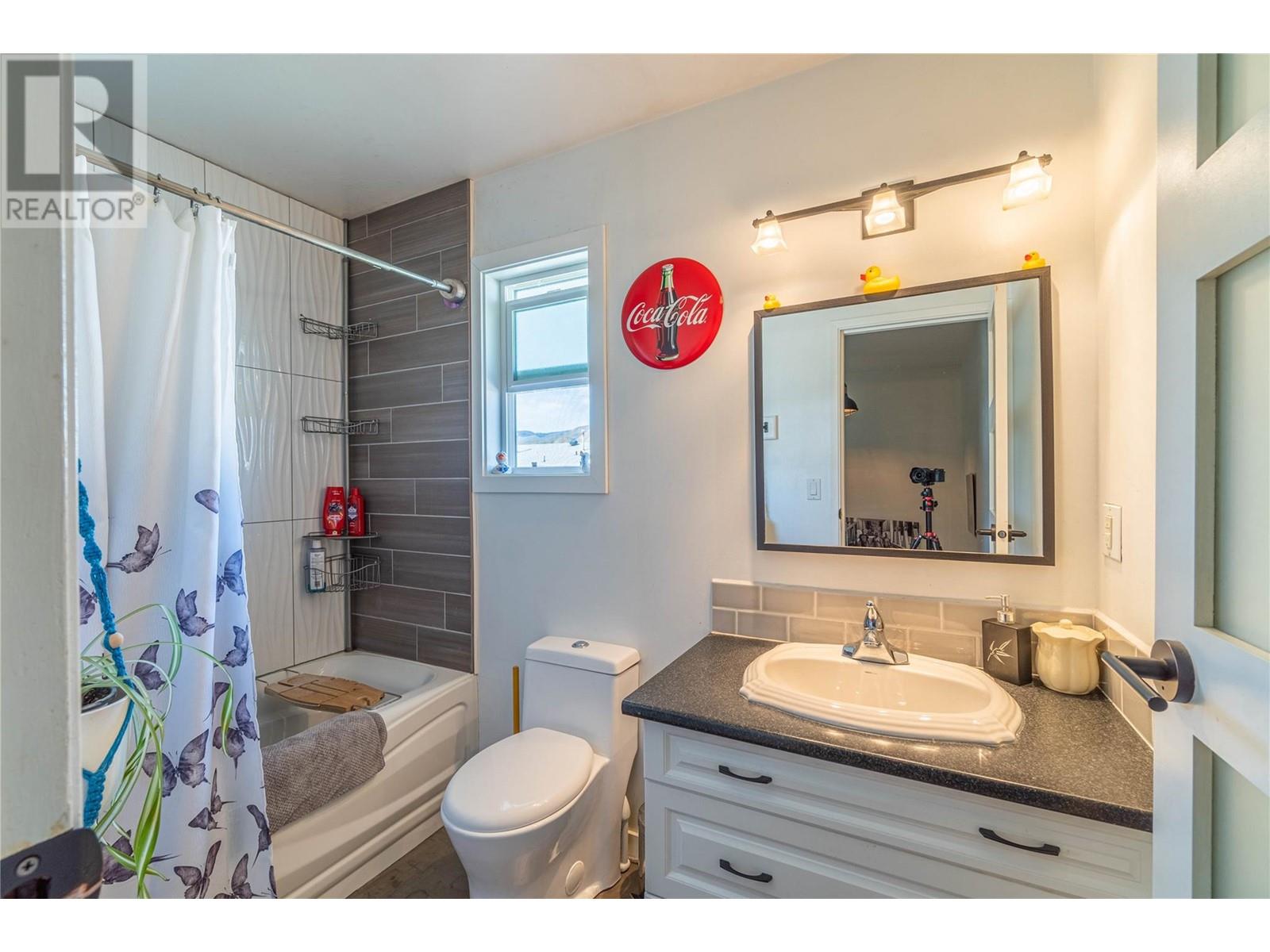 800 Southill Street Unit# 9, Kamloops, British Columbia  V2B 5L8 - Photo 20 - 10344180