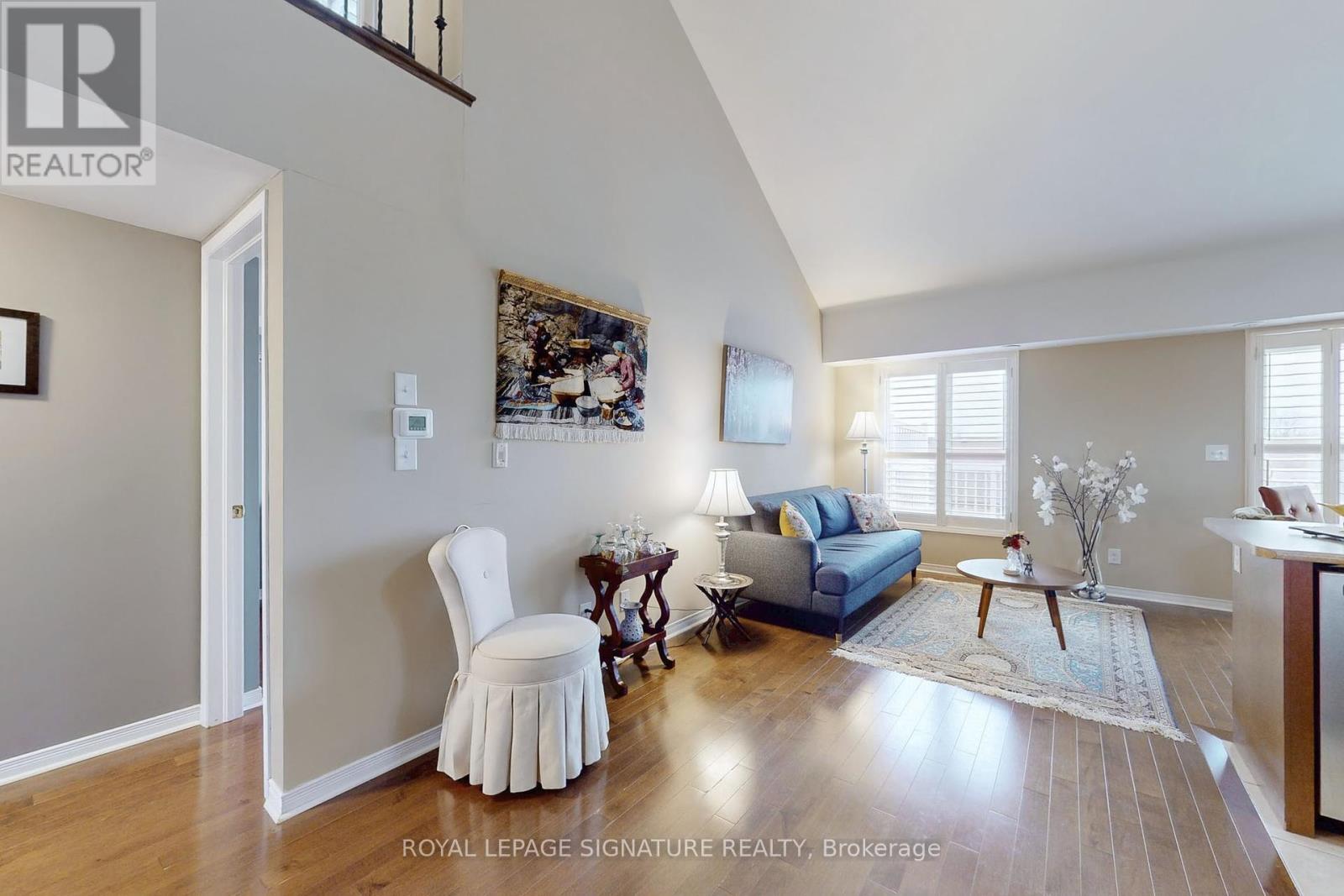 Property at 24 - 649D WARDEN AVENUE image 5