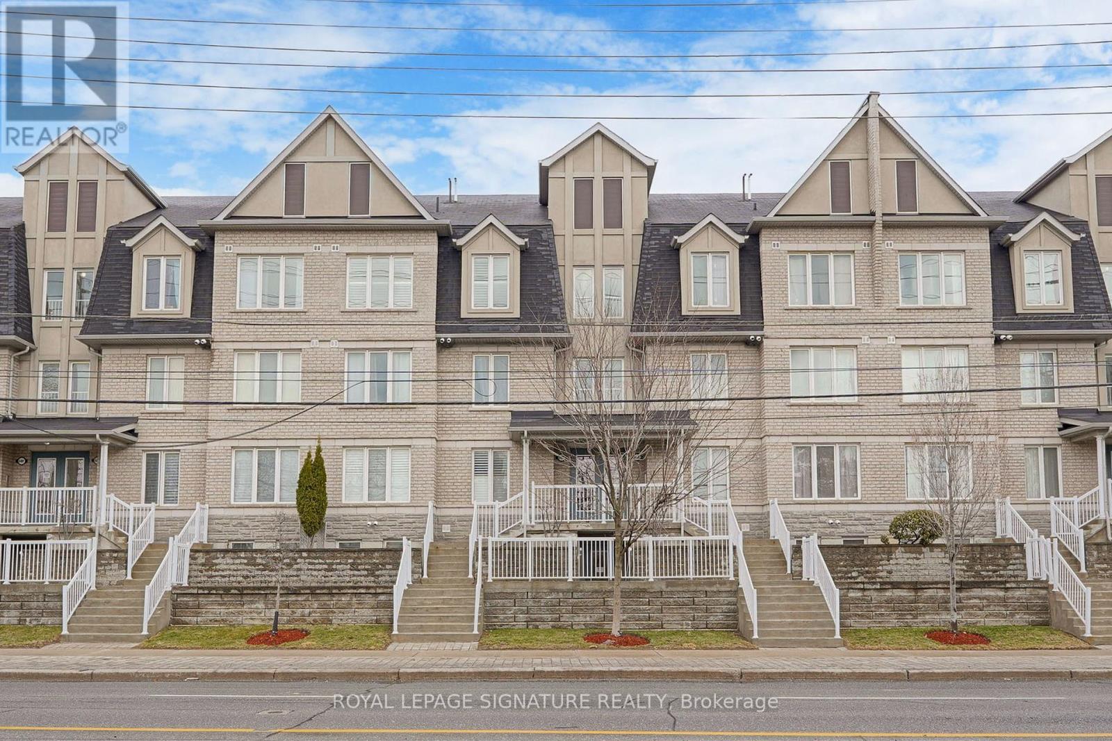 Property at 24 - 649D WARDEN AVENUE image 1