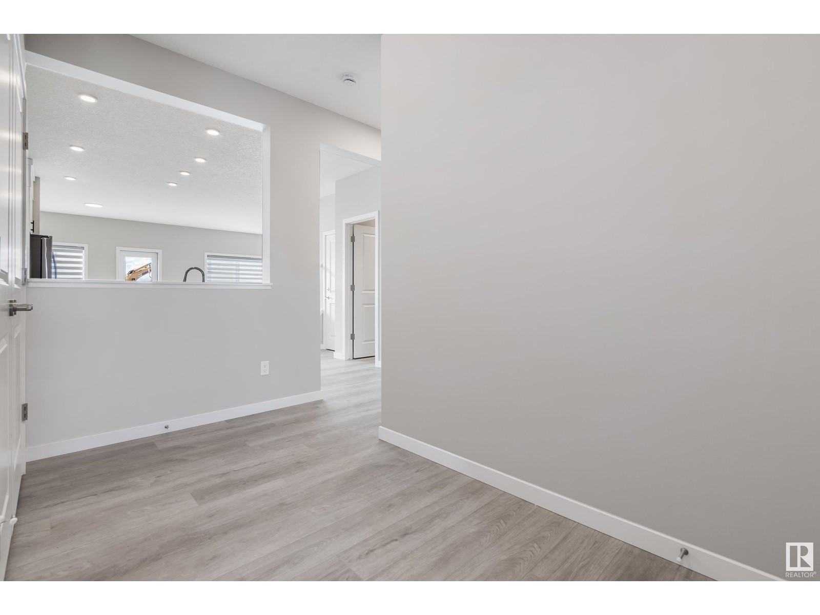 Property at 3512 ERLANGER LINK NW image 3
