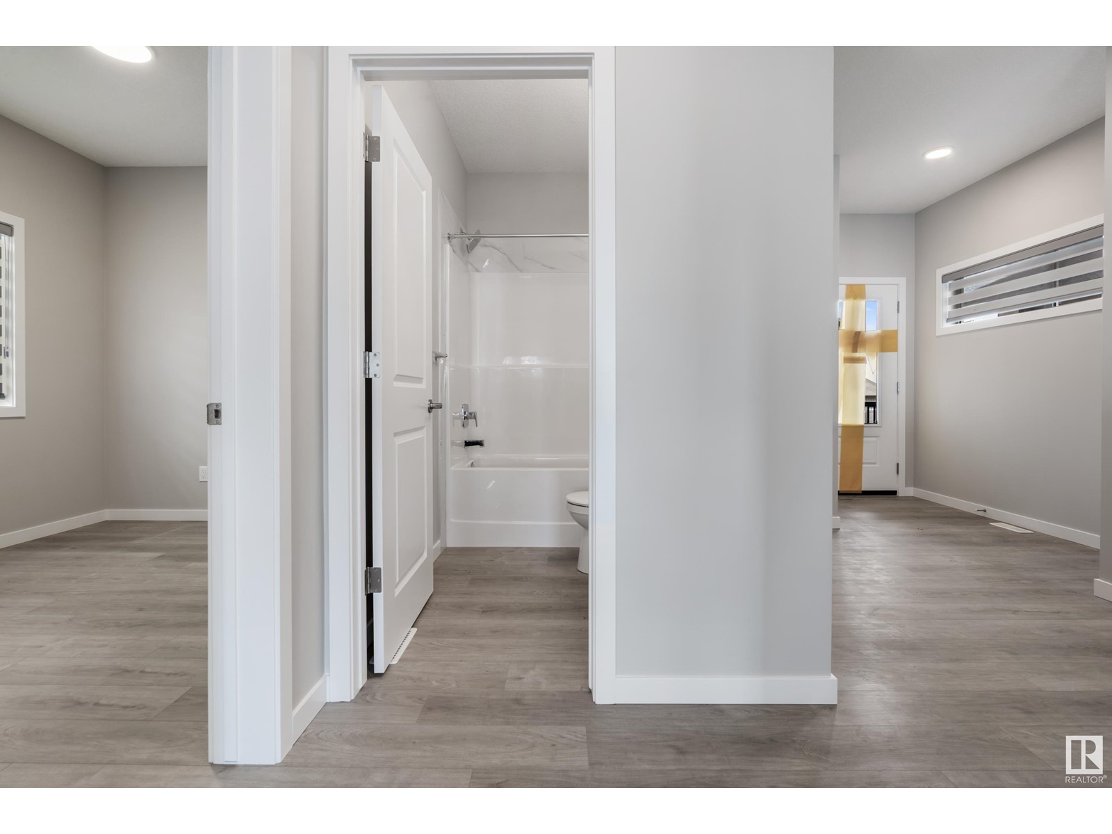 Property at 3512 ERLANGER LINK NW image 4