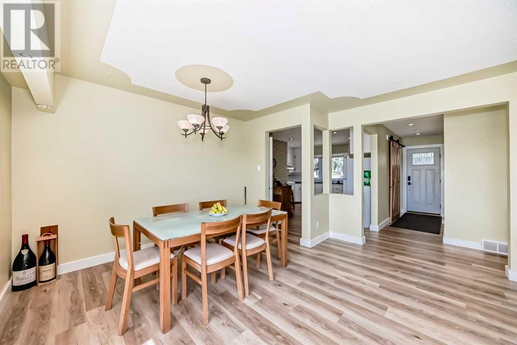 35 Collingwood Place Nw, Calgary, Alberta  T2L 0R1 - Photo 13 - A2215271