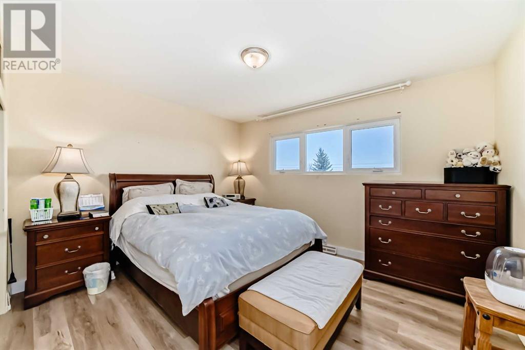 35 Collingwood Place Nw, Calgary, Alberta  T2L 0R1 - Photo 19 - A2215271
