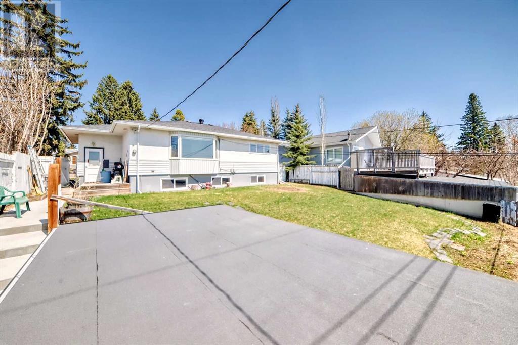 35 Collingwood Place Nw, Calgary, Alberta  T2L 0R1 - Photo 29 - A2215271