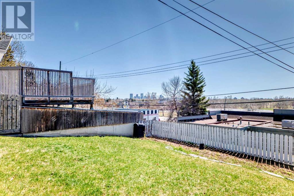 35 Collingwood Place Nw, Calgary, Alberta  T2L 0R1 - Photo 30 - A2215271