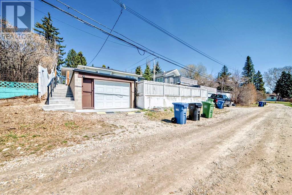 35 Collingwood Place Nw, Calgary, Alberta  T2L 0R1 - Photo 34 - A2215271