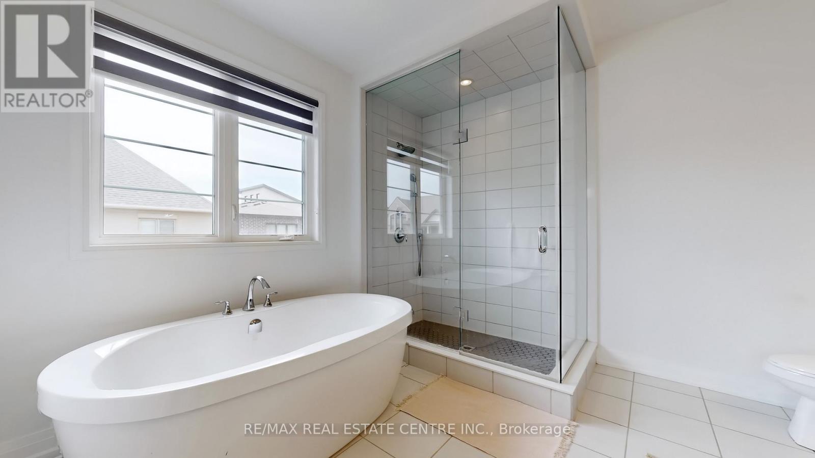 1473 Varelas Passage, Oakville, Ontario  L6H 3S2 - Photo 30 - W12107082