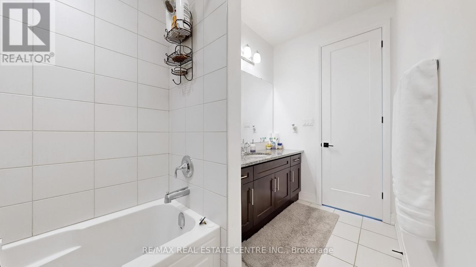 1473 Varelas Passage, Oakville, Ontario  L6H 3S2 - Photo 39 - W12107082