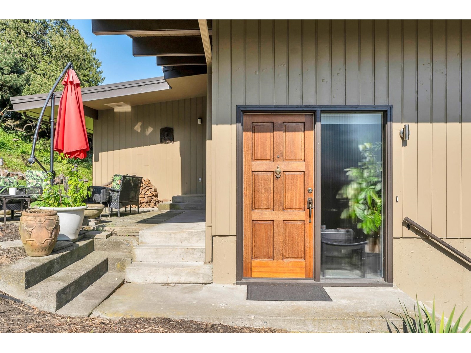 Property at 9995 KENSWOOD DRIVE image 3