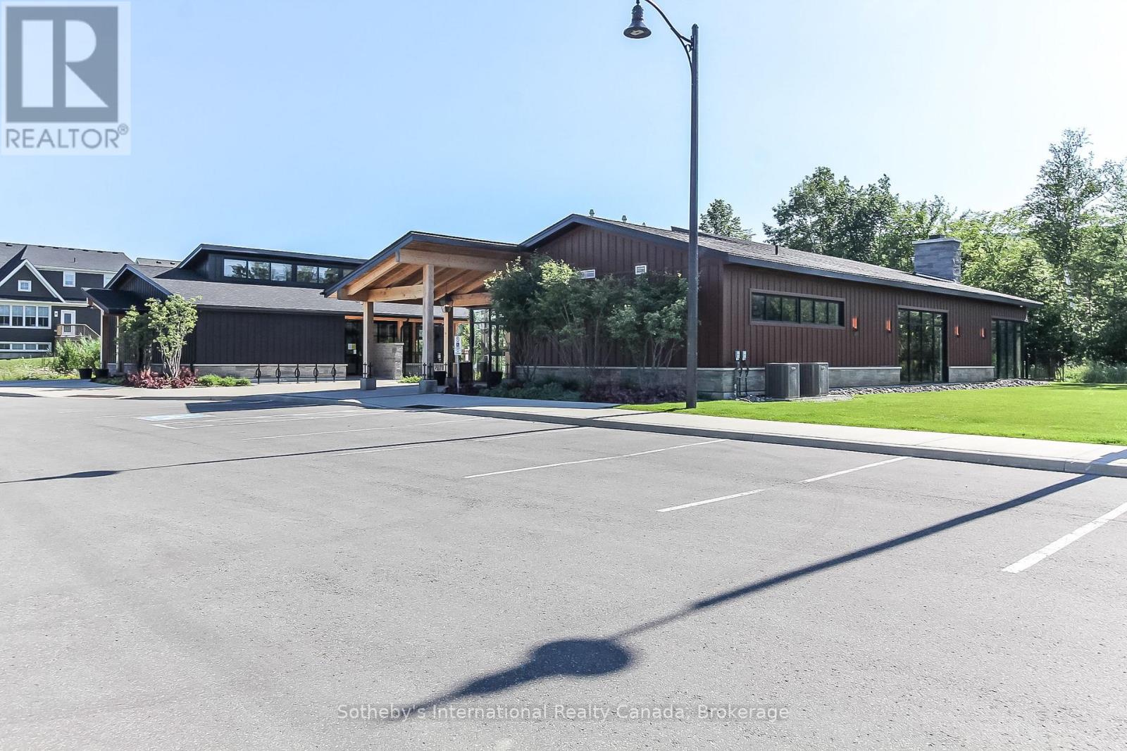 205 Yellow Birch Crescent, Blue Mountains, Ontario  L9Y 0Z3 - Photo 49 - X12106068