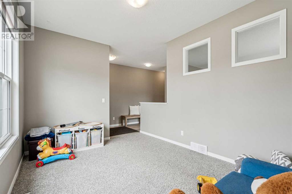 80 Seton Mews Se, Calgary, Alberta  T3M 3G8 - Photo 5 - A2213803