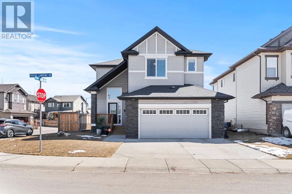 139 Drake Landing Heath, Okotoks, Alberta  T1S 0G8 - Photo 1 - A2210000