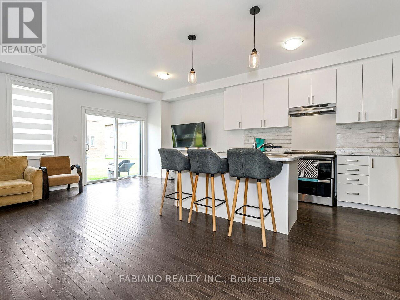36 Autumn Drive, Wasaga Beach, Ontario  L9Z 0K7 - Photo 6 - S12107098