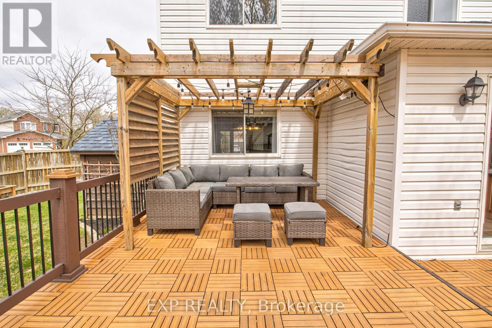 58 Langlaw Drive, Cambridge, Ontario  N1P 1J1 - Photo 37 - X12107113