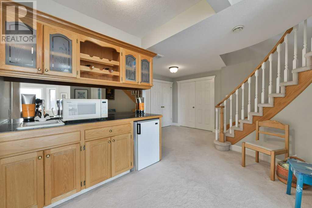 103 Sienna Hills View Sw, Calgary, Alberta  T3H 2Y8 - Photo 36 - A2194348