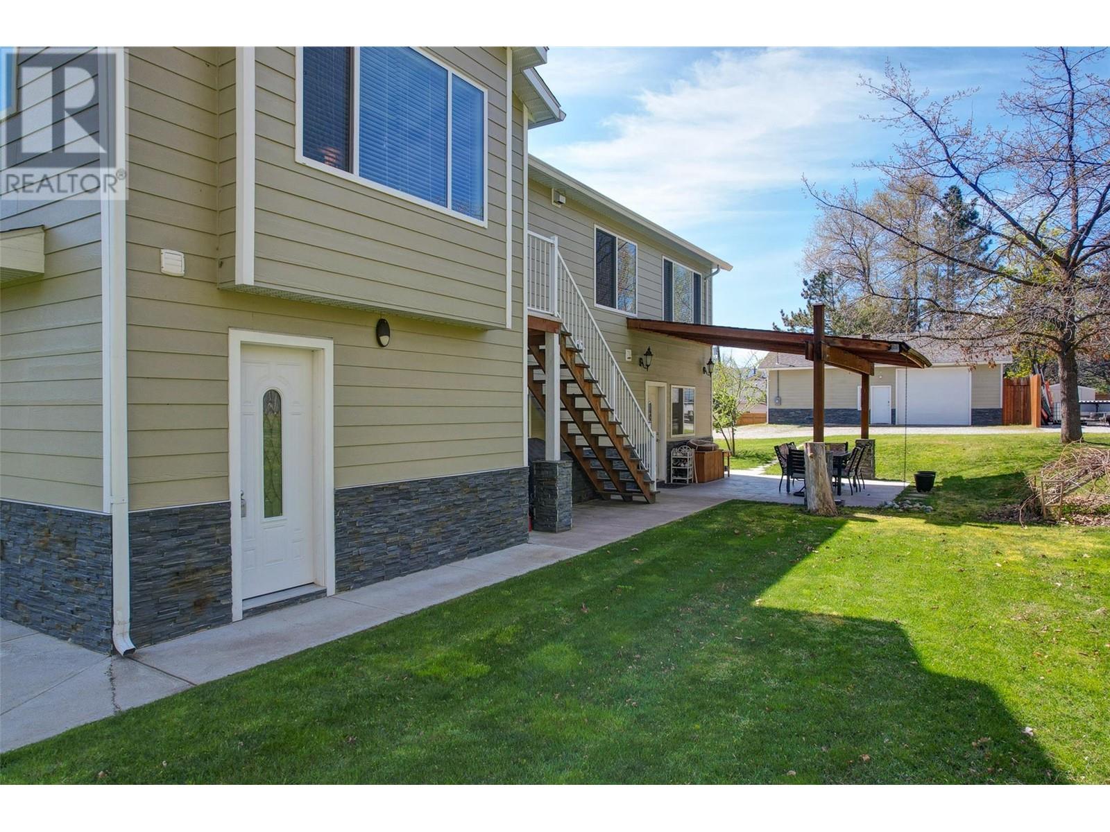 2058 Parsons Road, Kelowna, British Columbia  V1W 2X1 - Photo 3 - 10345050