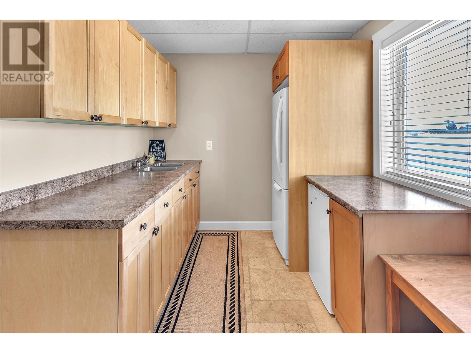 2058 Parsons Road, Kelowna, British Columbia  V1W 2X1 - Photo 62 - 10345050
