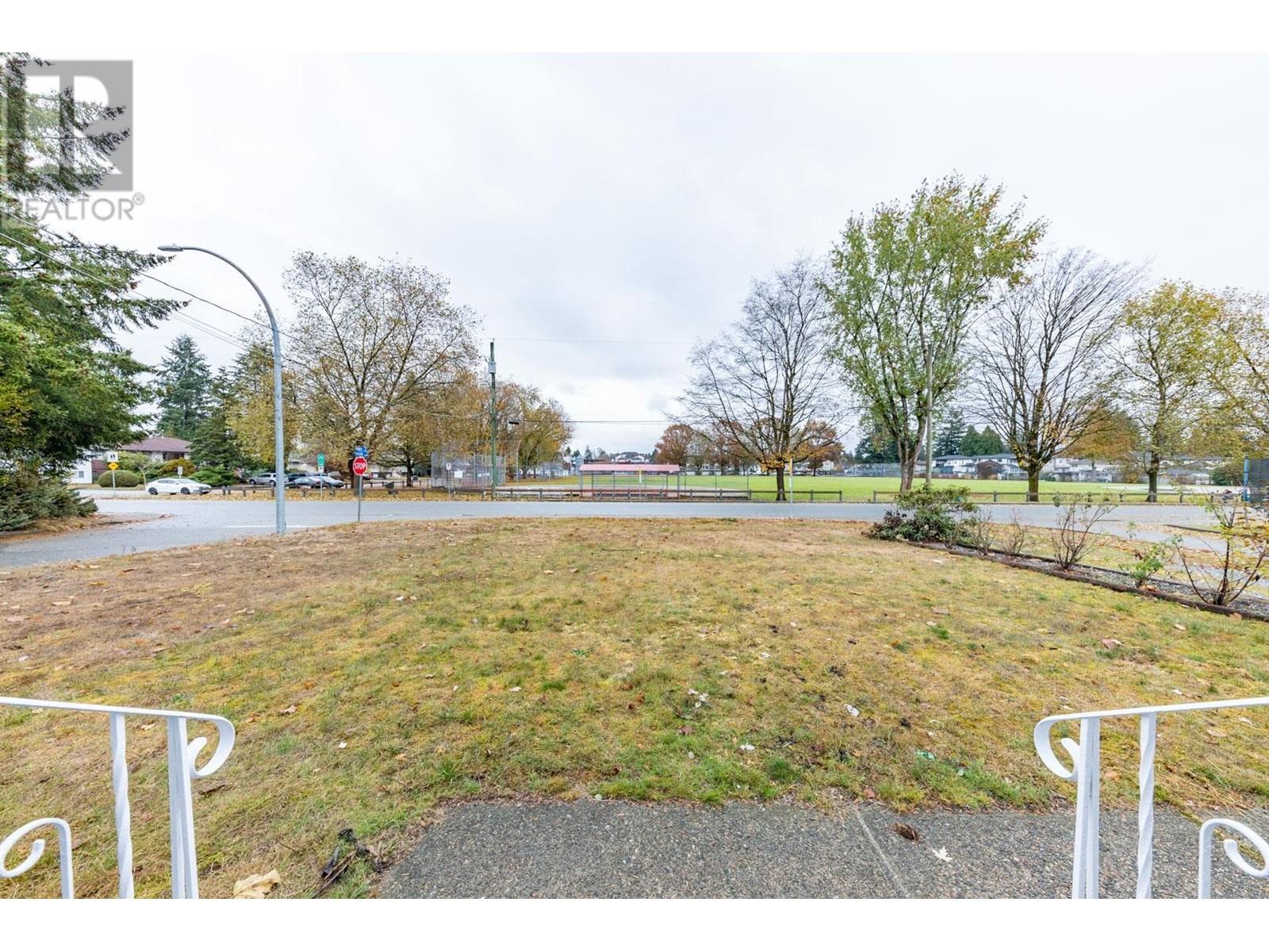 3141 York Street, Port Coquitlam, British Columbia  V3B 4A7 - Photo 6 - R2994393