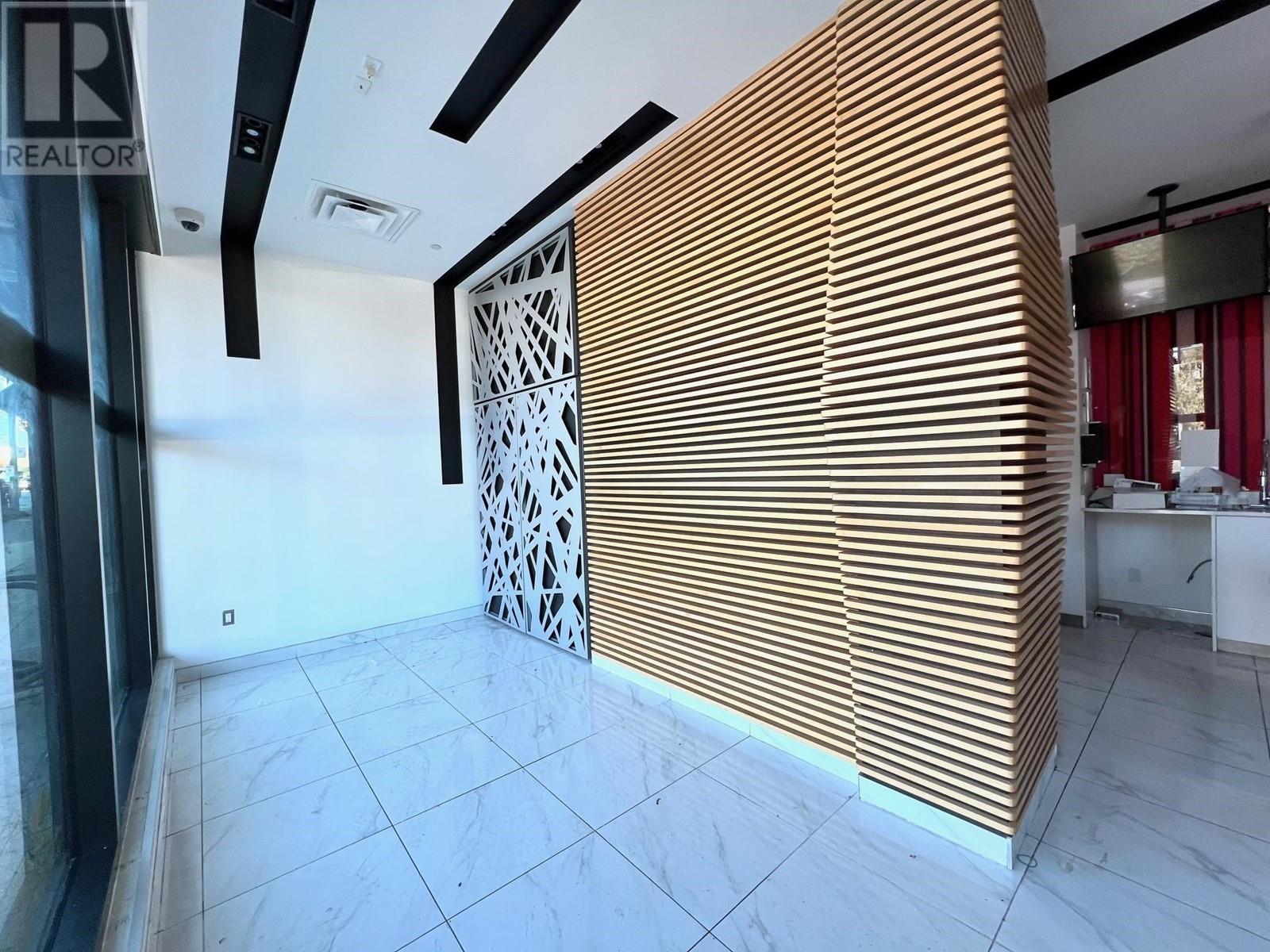 236 W Broadway, Vancouver, British Columbia  V5Y 0L2 - Photo 4 - C8068666