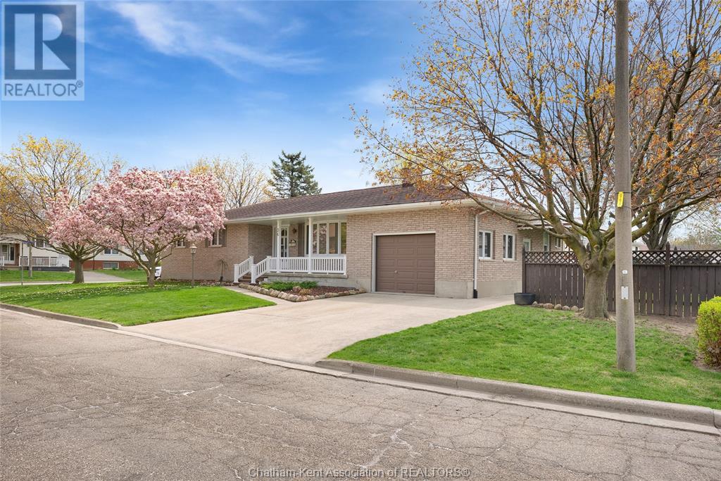 Property at 36 Bridle Path ROAD image 3