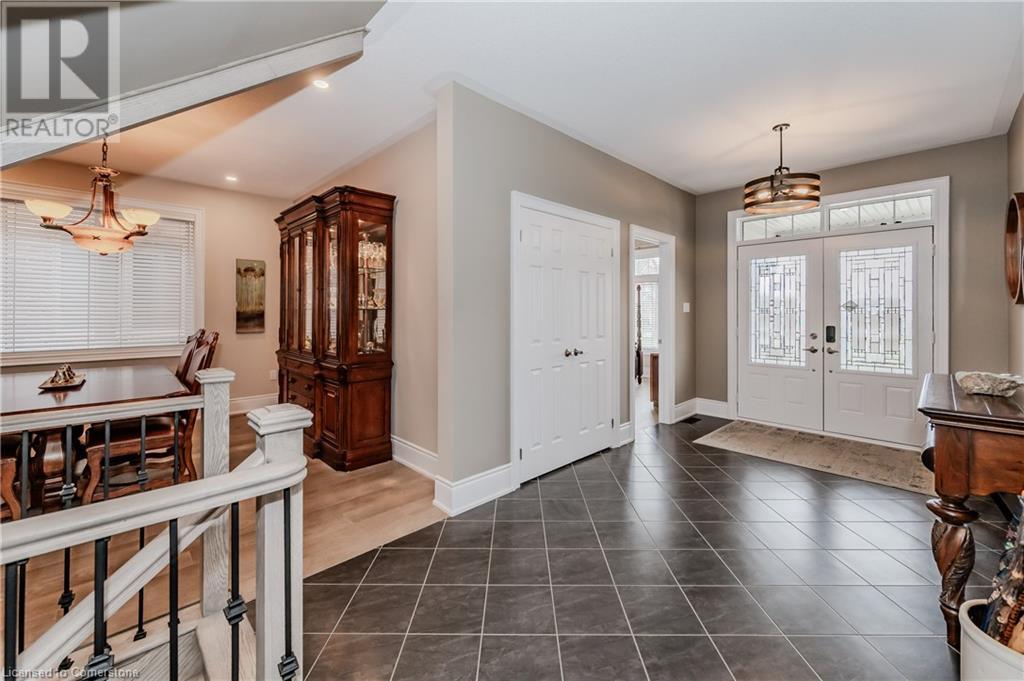 Property at 56 HARPIN Way E image 5