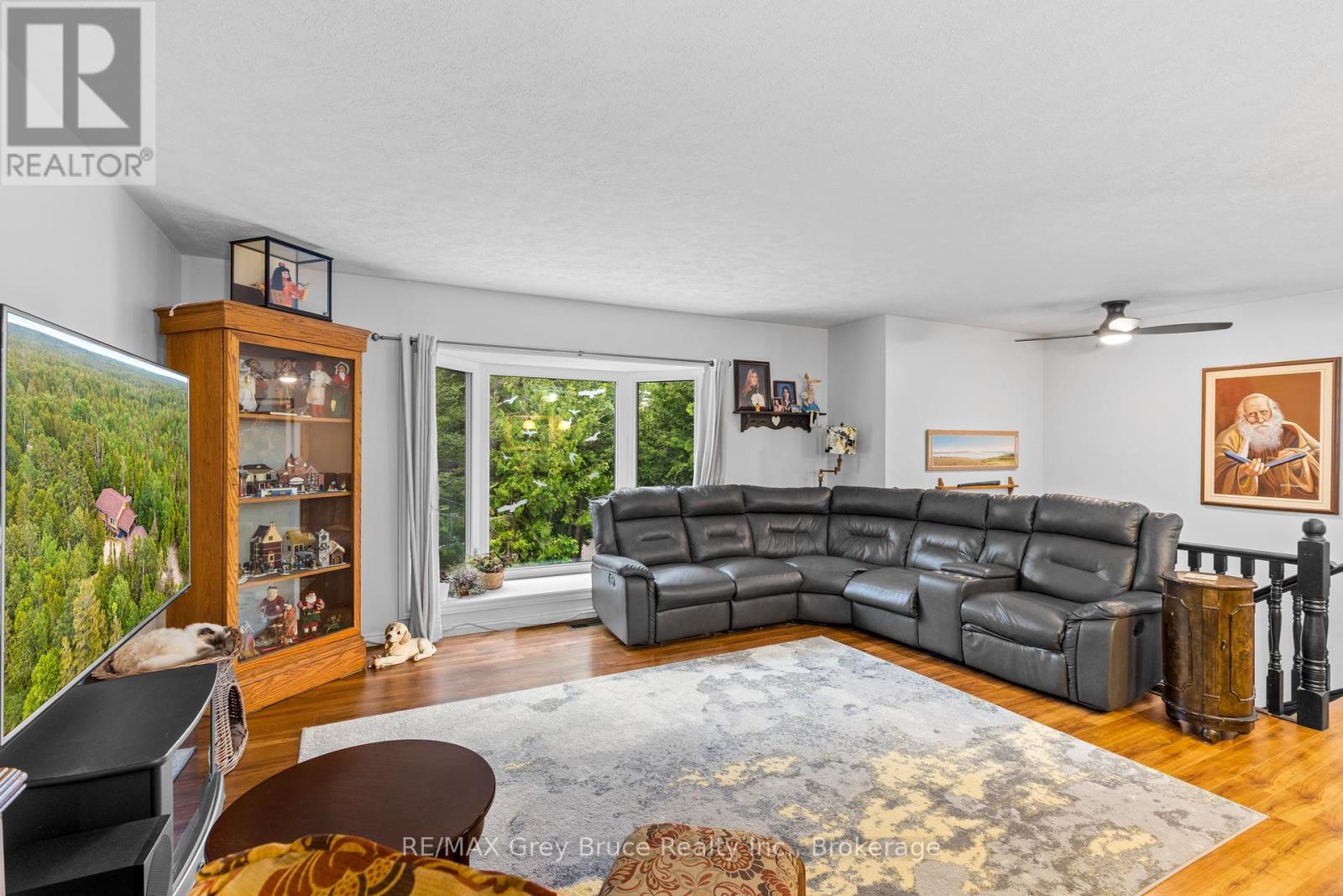 73 Corey Crescent, Northern Bruce Peninsula, Ontario  N0H 2R0 - Photo 11 - X12107162